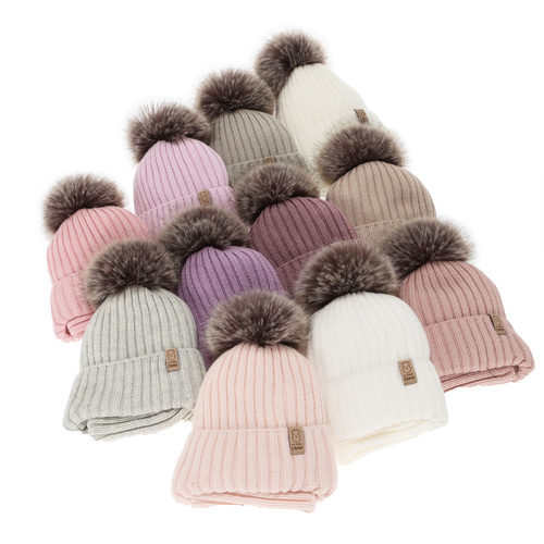 Meisjes winter set muts en buissjaal, beige, met garen pompon, Abigail