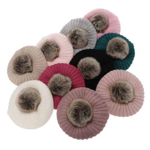 Meisjes winter set muts en buissjaal, roze, met garen pompon, Polinezja