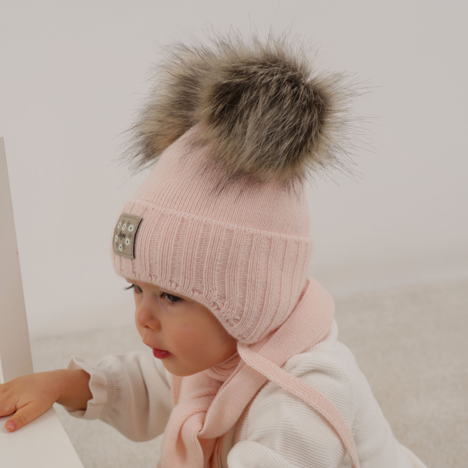 Meisjes winter set muts en sjaal, grijs, met twee pompons, Jazz