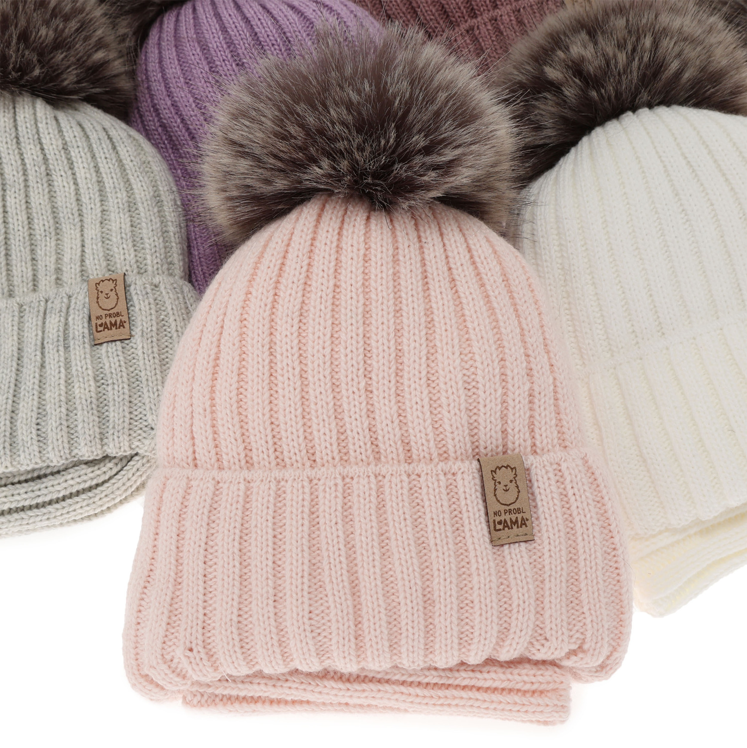 Meisjes winter set muts en buissjaal, beige, met garen pompon, Abigail