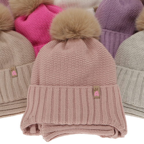 Meisjes winter set muts en buissjaal, roze, met garen pompon, Kaya