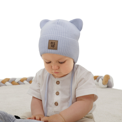 Pojan sininen korvalaeppäpipo syksyyn, kevääseen Dewin