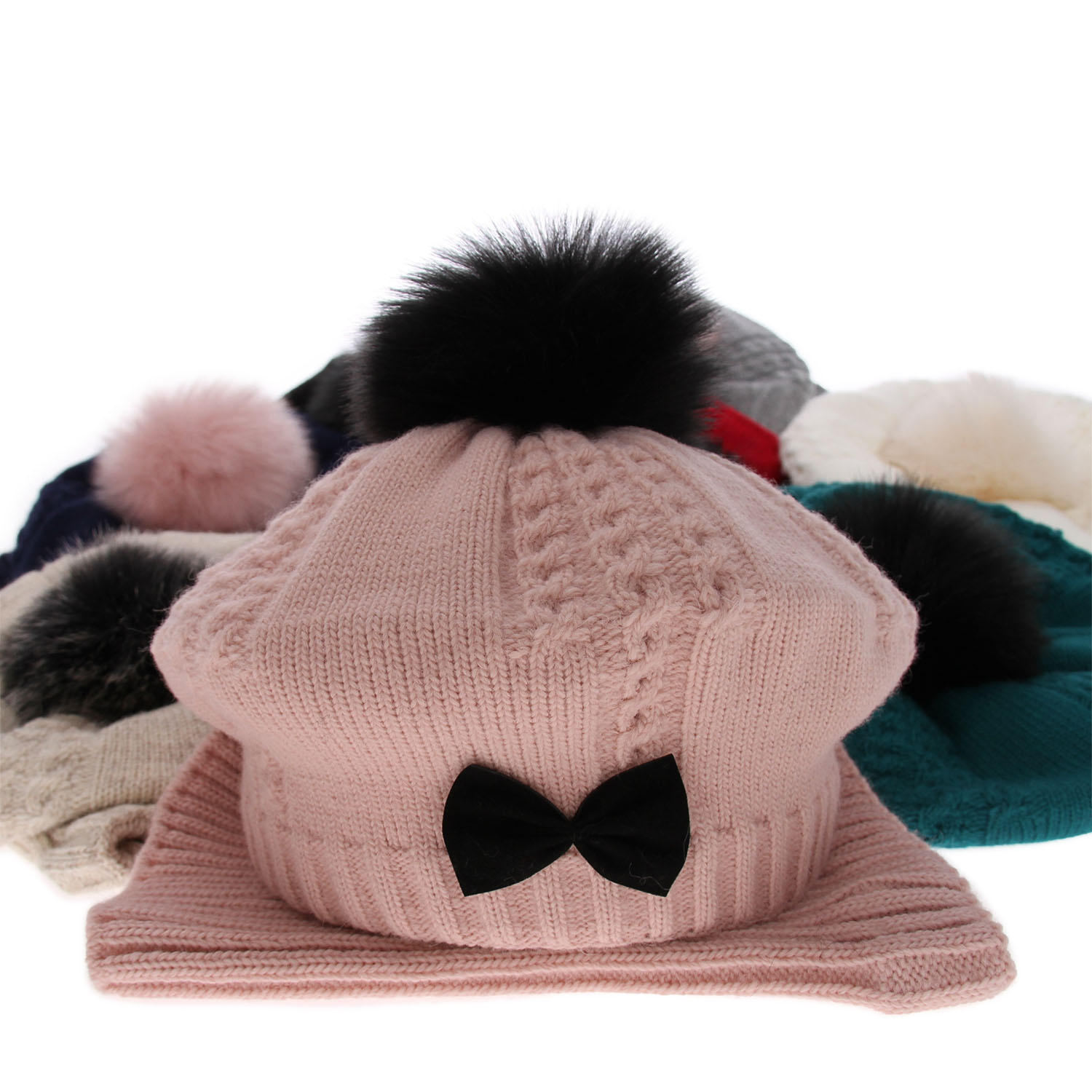 Meisjes winter set, roze, met garen pompon, Amora