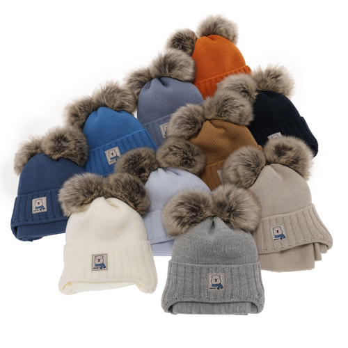 Jongens winter set, kremowy, met twee pompons garen, met bindkoorden, Jewel