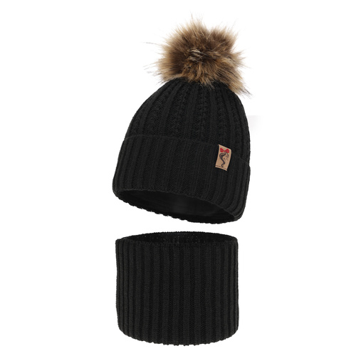 Meisjes winter set, zwart, met garen pompon, Larina