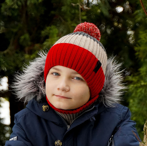 Jongens winter set, rood, met garen pompon, Karson