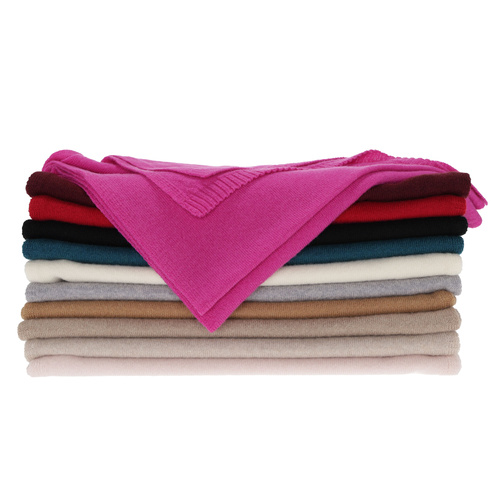 Naisten talvihuivi, harmaa, merinovillalla ja kashmiria, Irenia