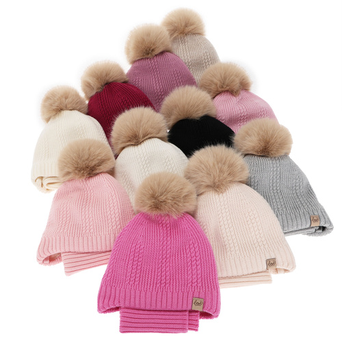 Tyttöjen talvisetti (pipo ja putkihuivi), kermanvärinen, 100% Merinovilla, villafleeceillä vuorattu, nauhoilla, Danielle