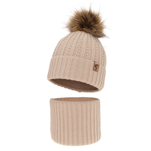 Meisjes winter set, beige, met garen pompon, Larina