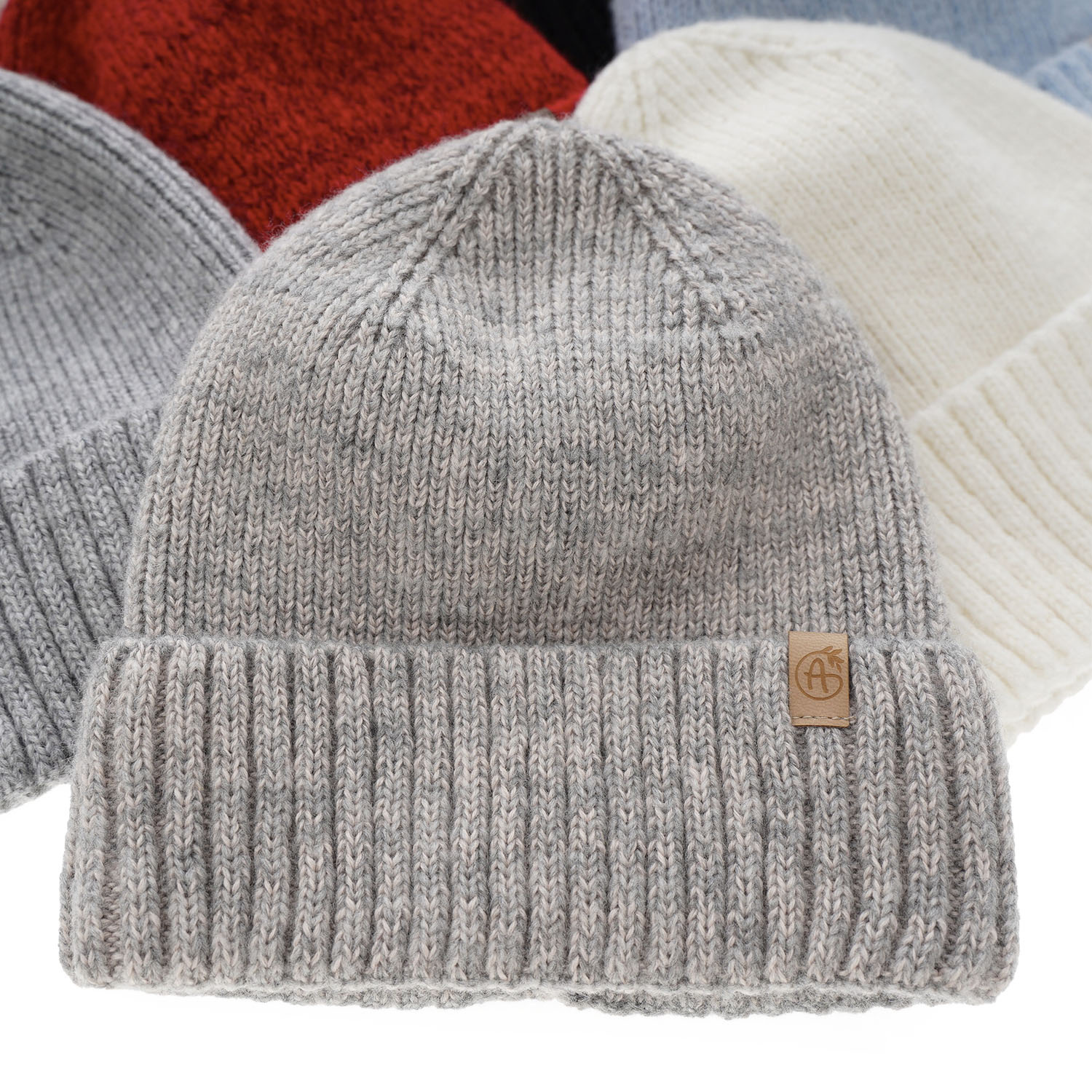 Dames wintermuts, roze, met merinowol, Alvara