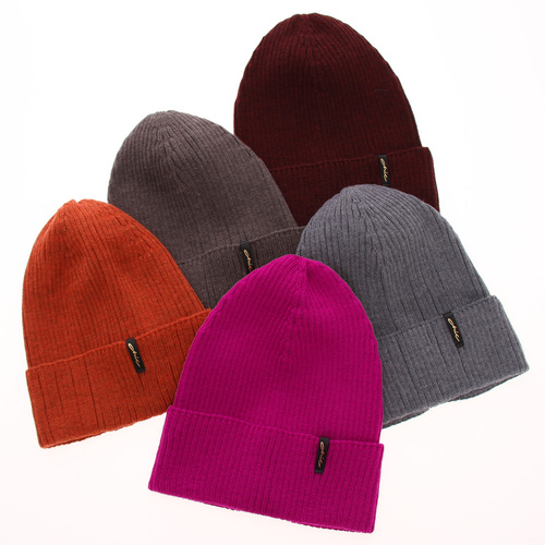 Dames wintermuts, wit, 100% Merino Wol, Megan