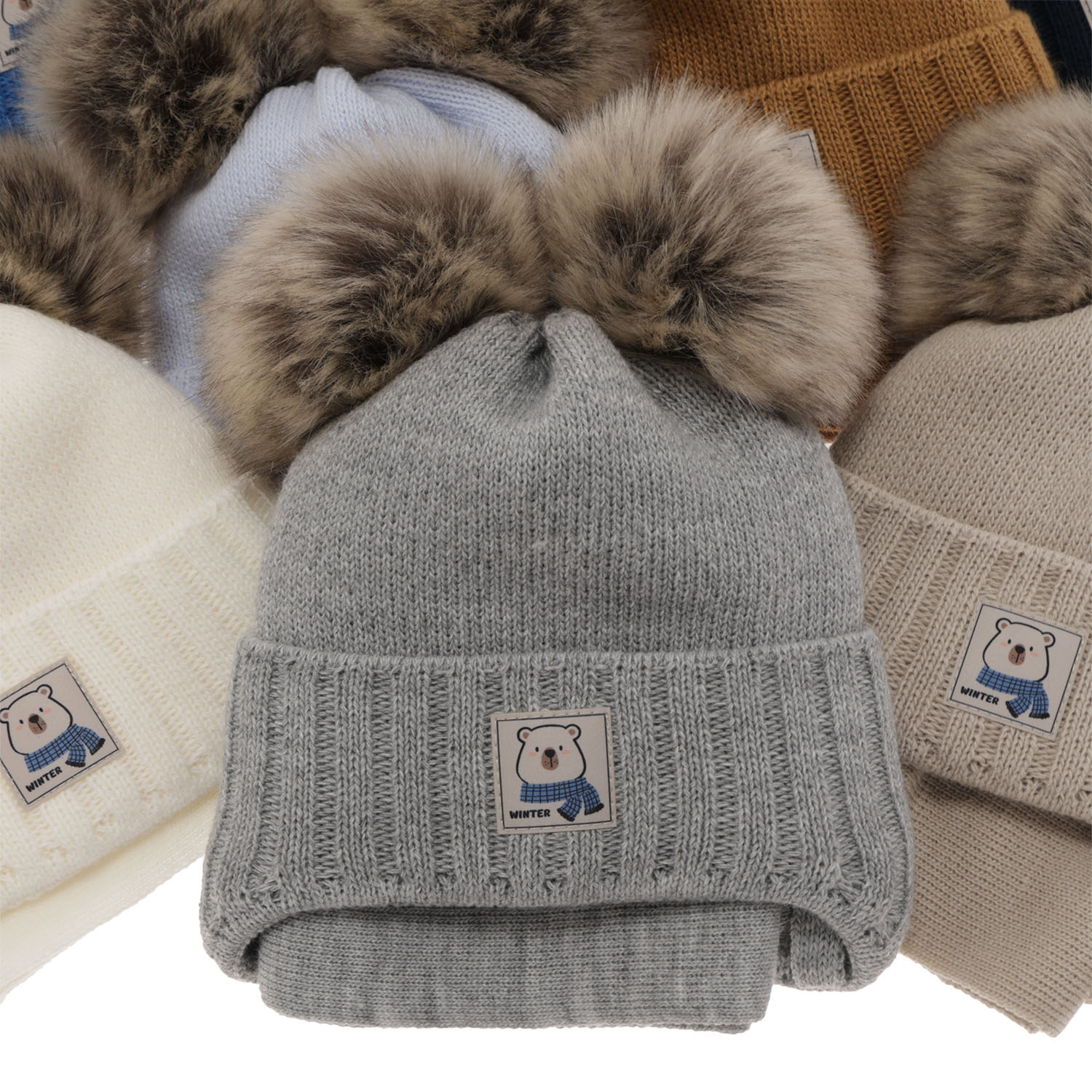 Jongens winter set, kremowy, met twee pompons garen, met bindkoorden, Jewel