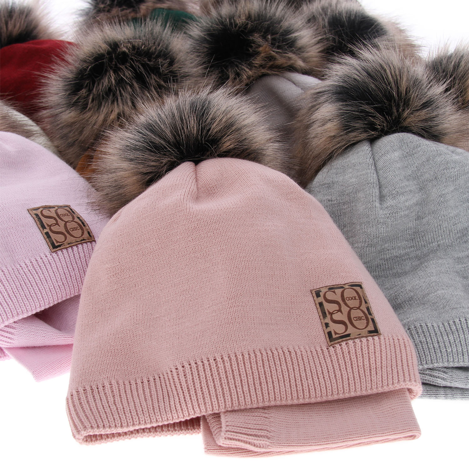 Meisjes winter set muts en buissjaal, groen, met garen pompon, Apolinka