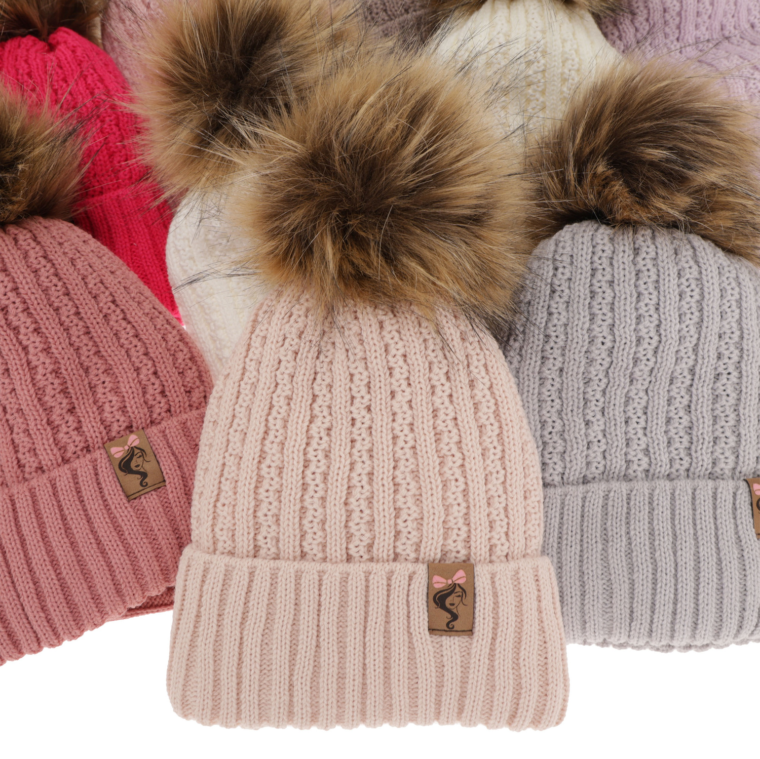 Meisjes winter set, beige, met garen pompon, Larina