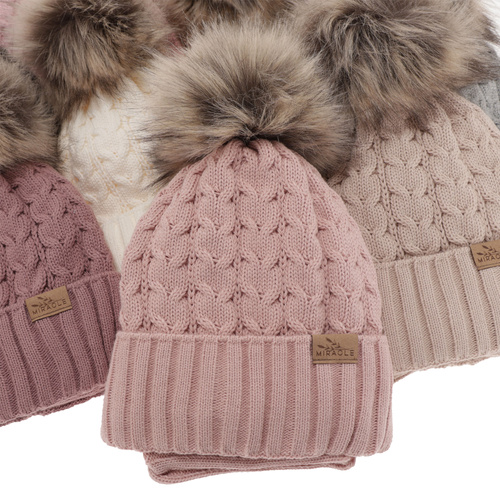 Meisjes winter set muts en buissjaal, roze, met garen pompon, Tanzania