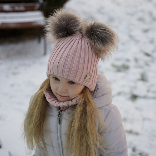 Meisjes winter set muts en buissjaal, zwart, met twee pompons garen, met bindkoorden, Telisa